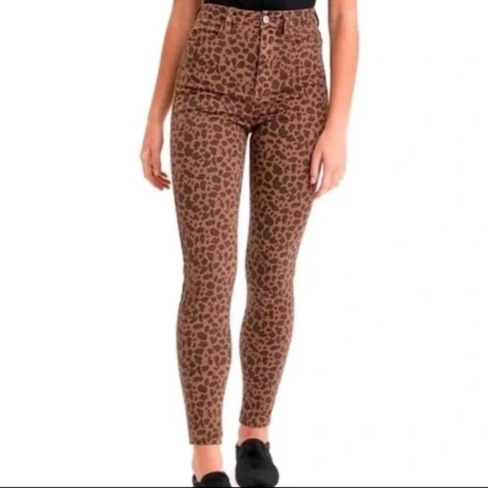 American Eagle cheetah Print High-Waisted jegging curvy jeans